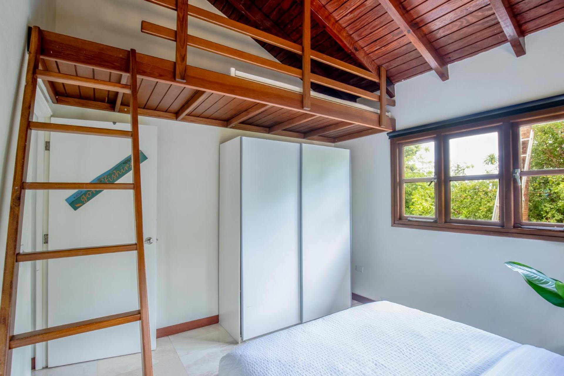 Naima Luxury Home, Cottage & Apartment Rentals 파라데라 외부 사진